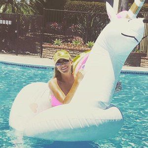 Meet your Posher, Christine